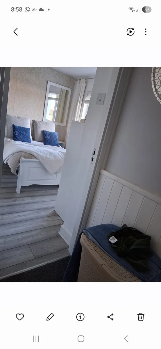 Double bed - Image 2