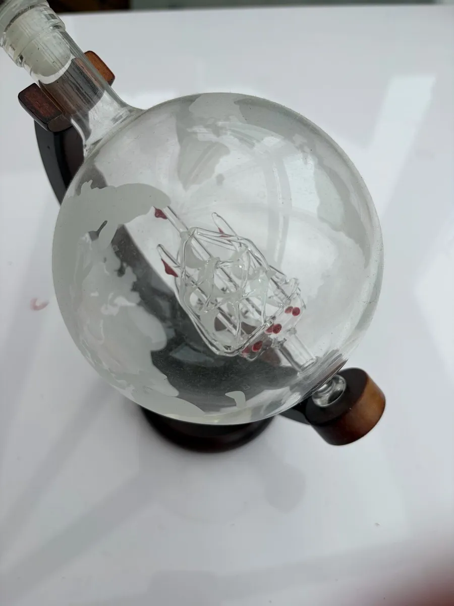 Globe Whiskey Decanter Set with 2 Etched Glasses - Image 4
