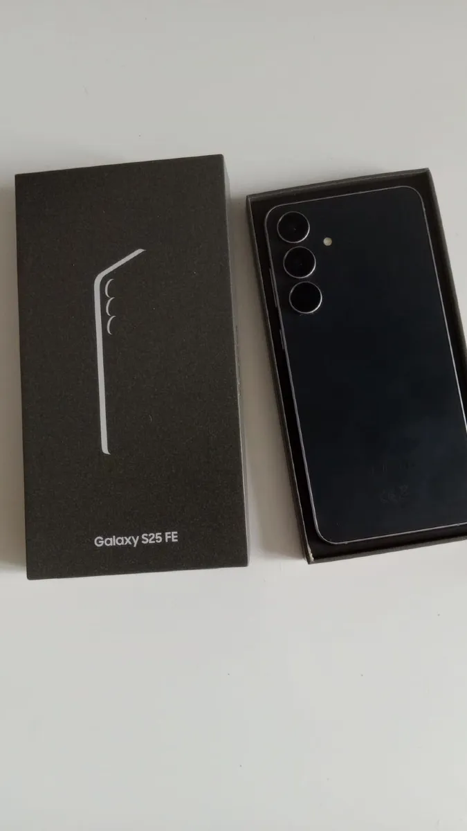 Samsung S25 FE - Image 1