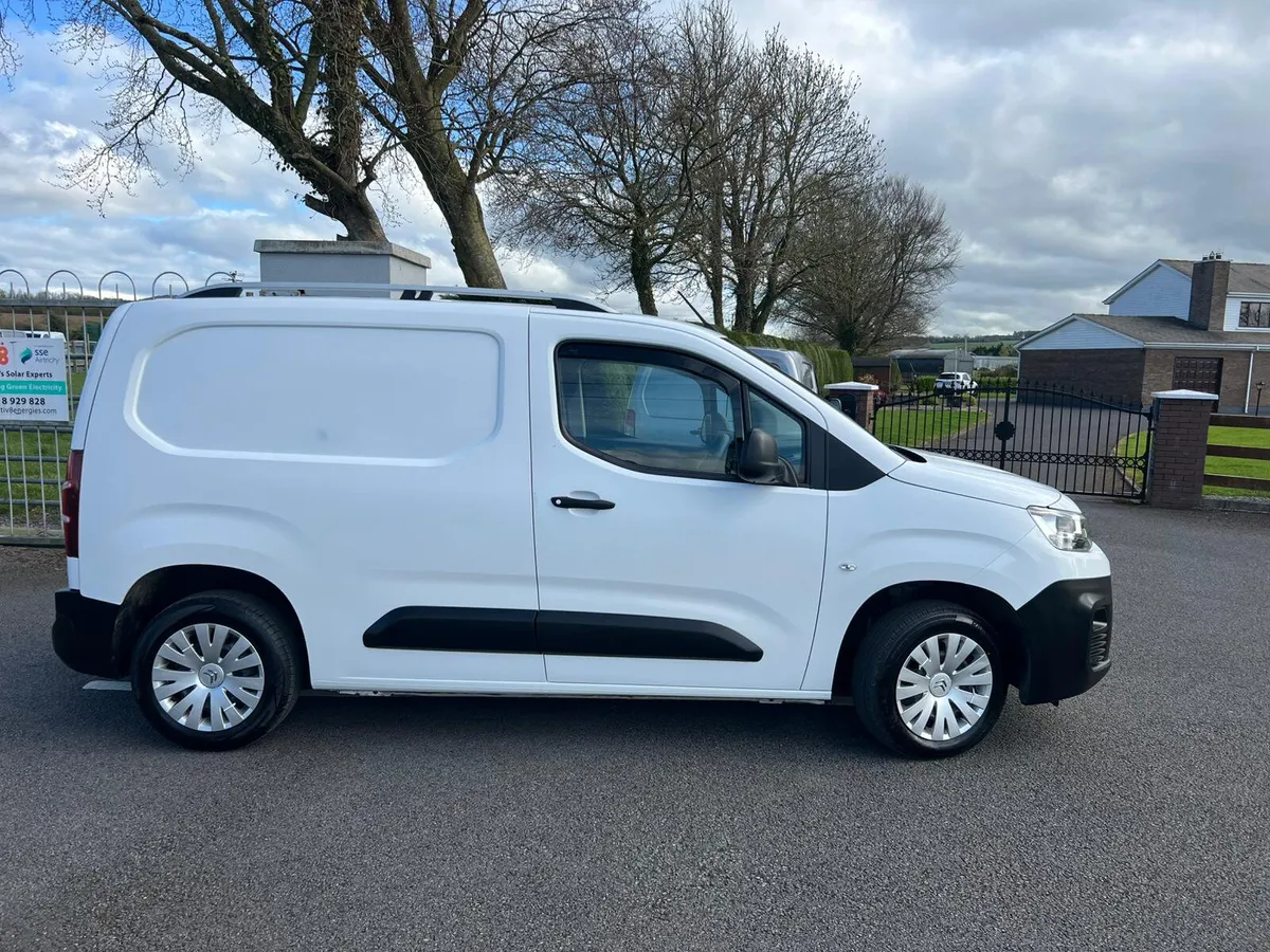 Citroen Berlingo 2021 - Image 3