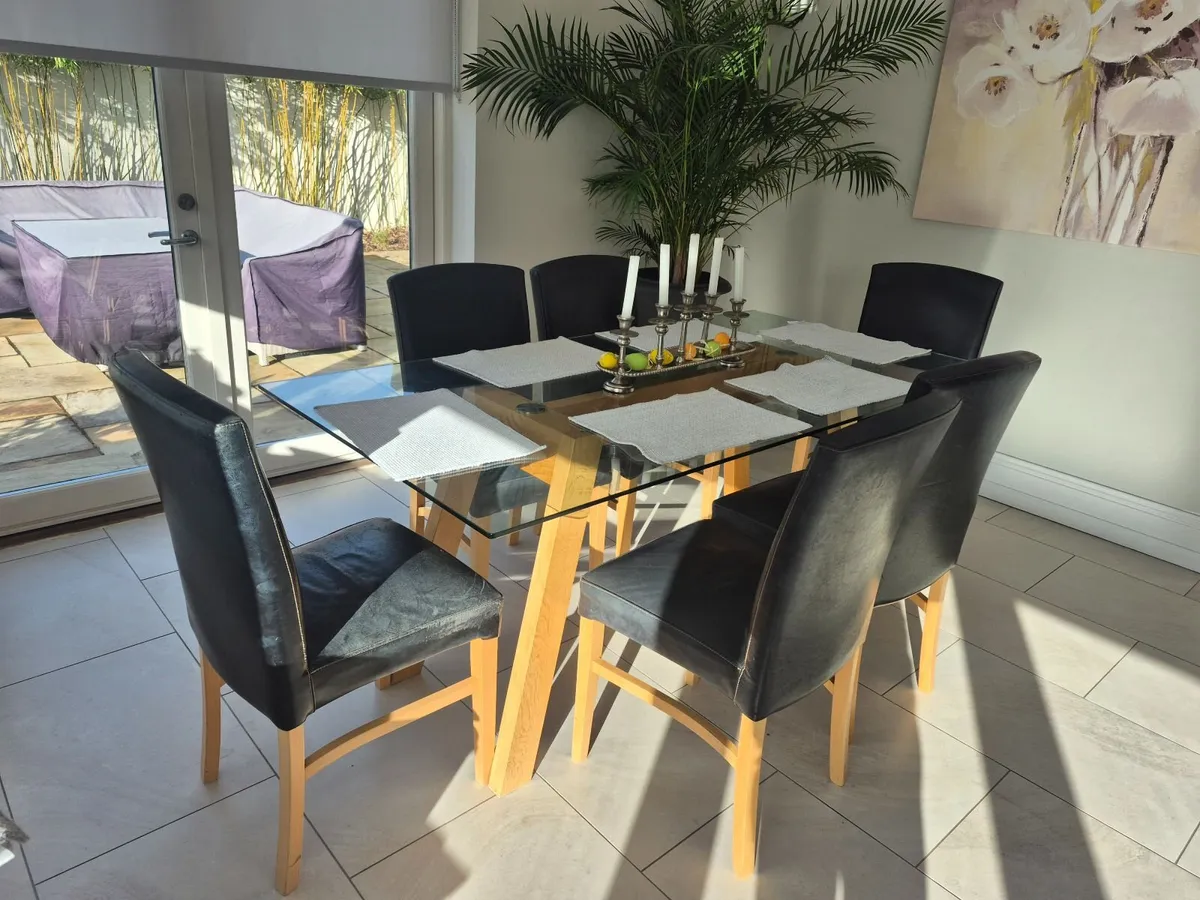 180cm Glass Dining Room Table & Chairs - Image 1