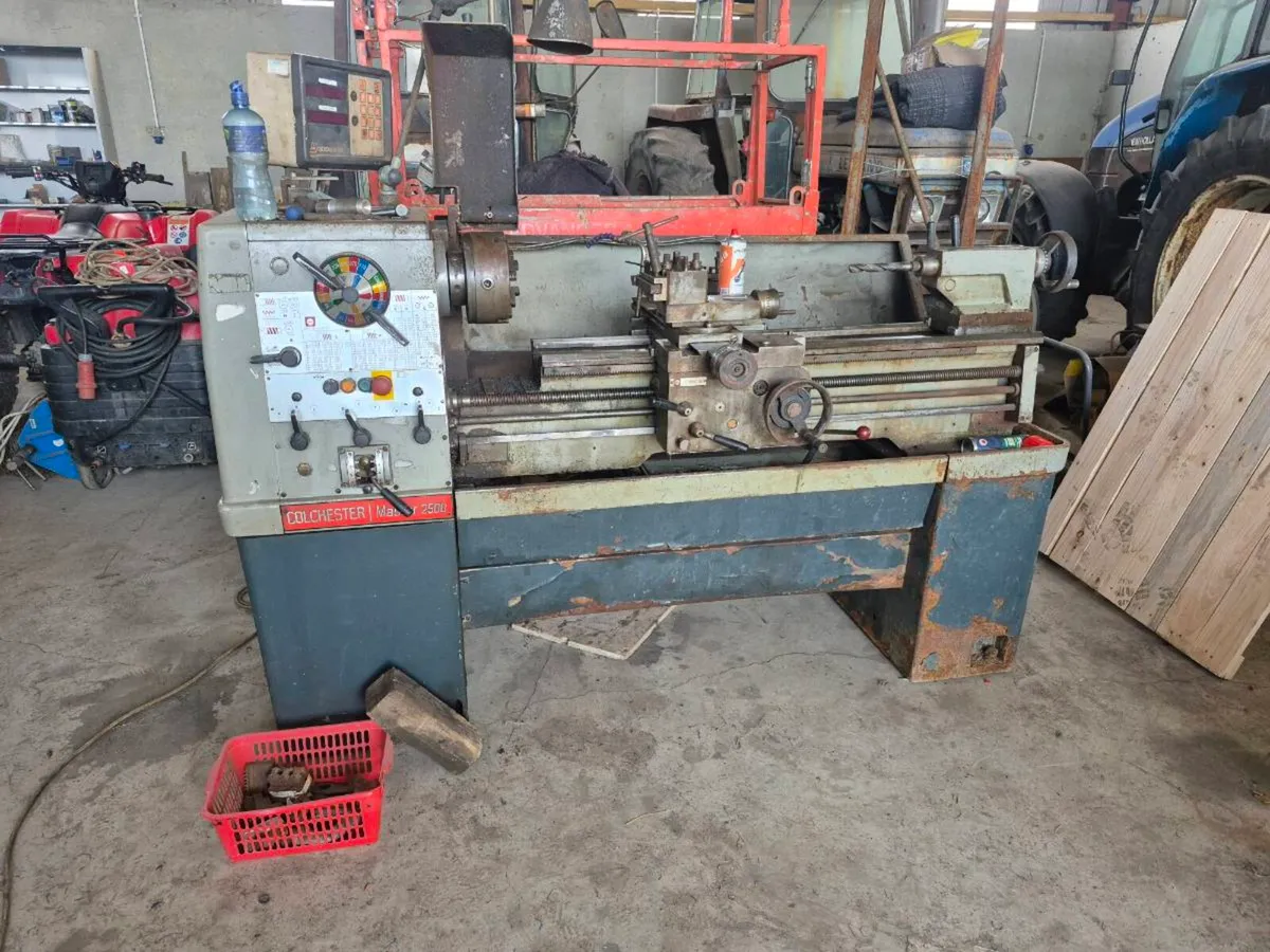 Colchester master lathe - Image 2