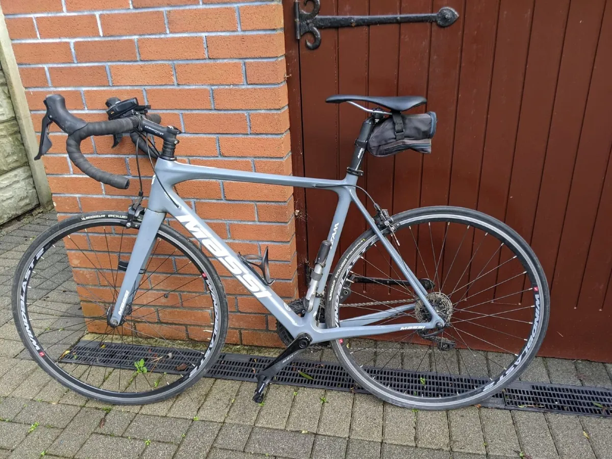 Gents Massi Road Bike - Image 1