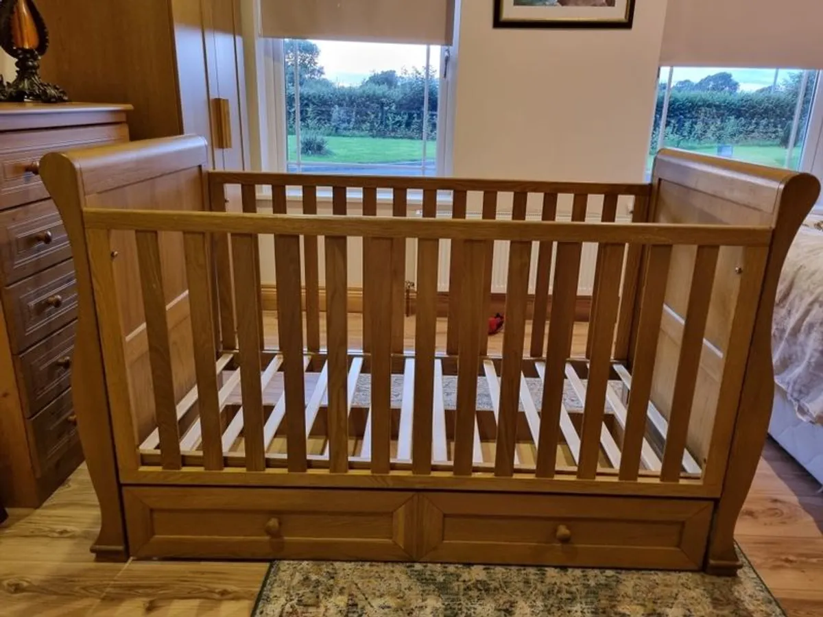 Cot bed - Image 2