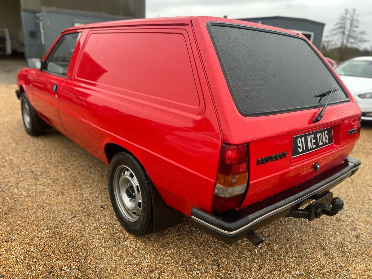 Peugeot 305 van - Image 4