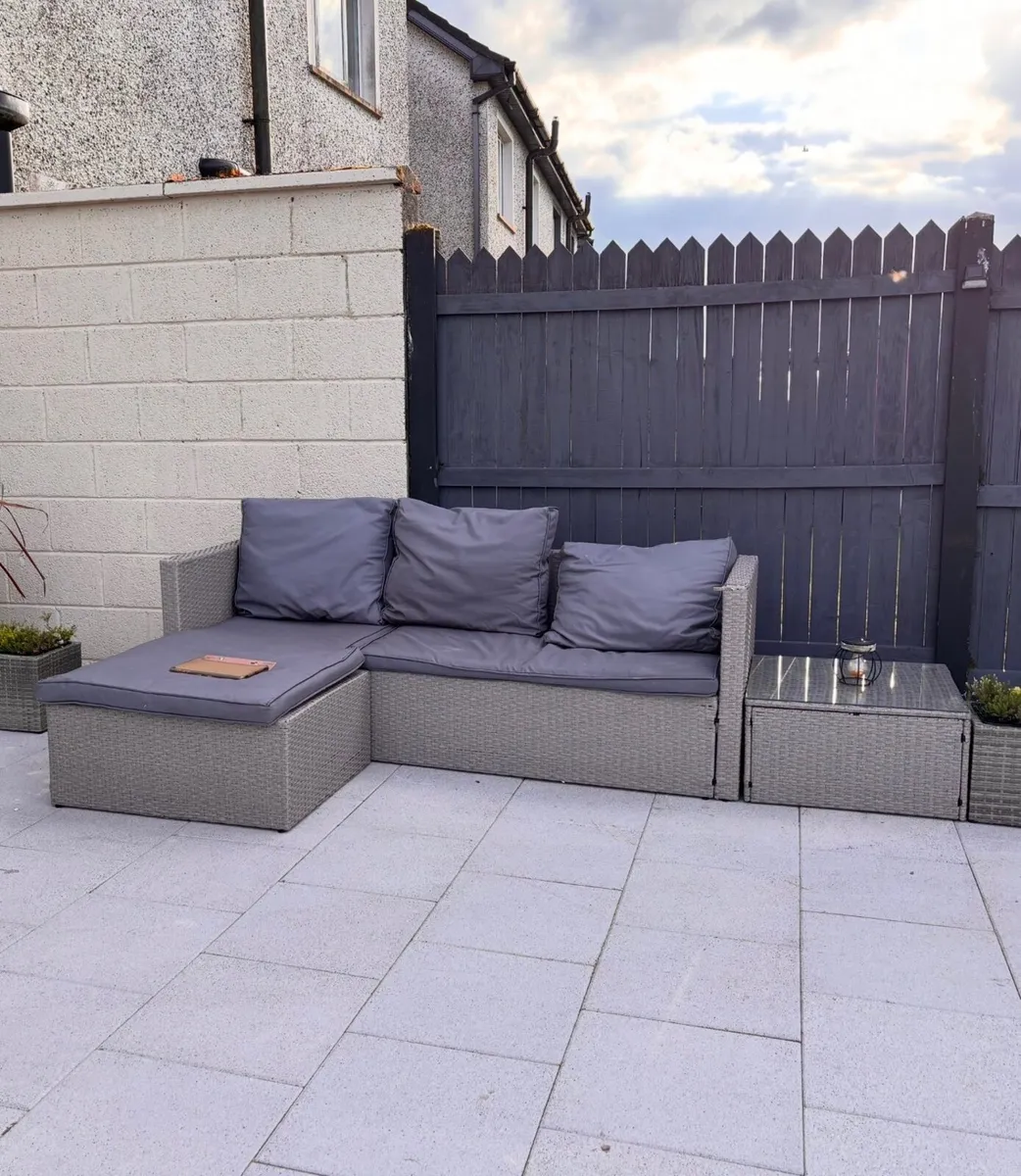 Garden Lounge Set - Image 4