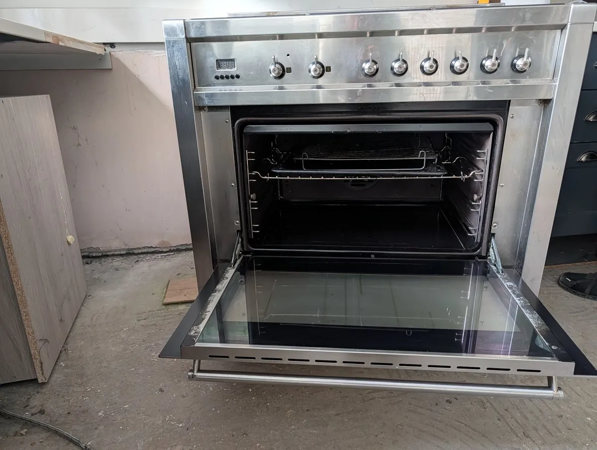 Smeg 90cm gas cooker - Image 4
