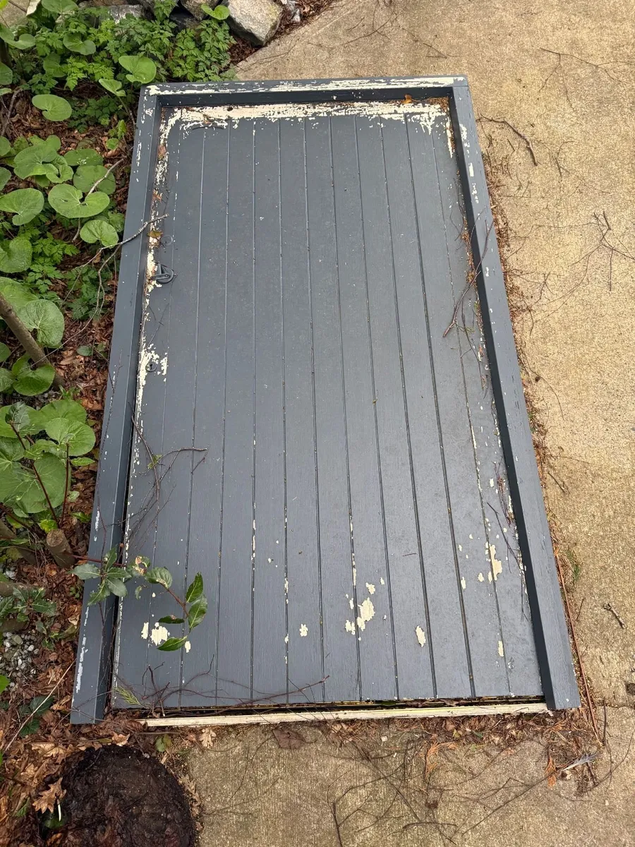 Wide Hardwood Door with Chubb Mortice Lock - Image 3