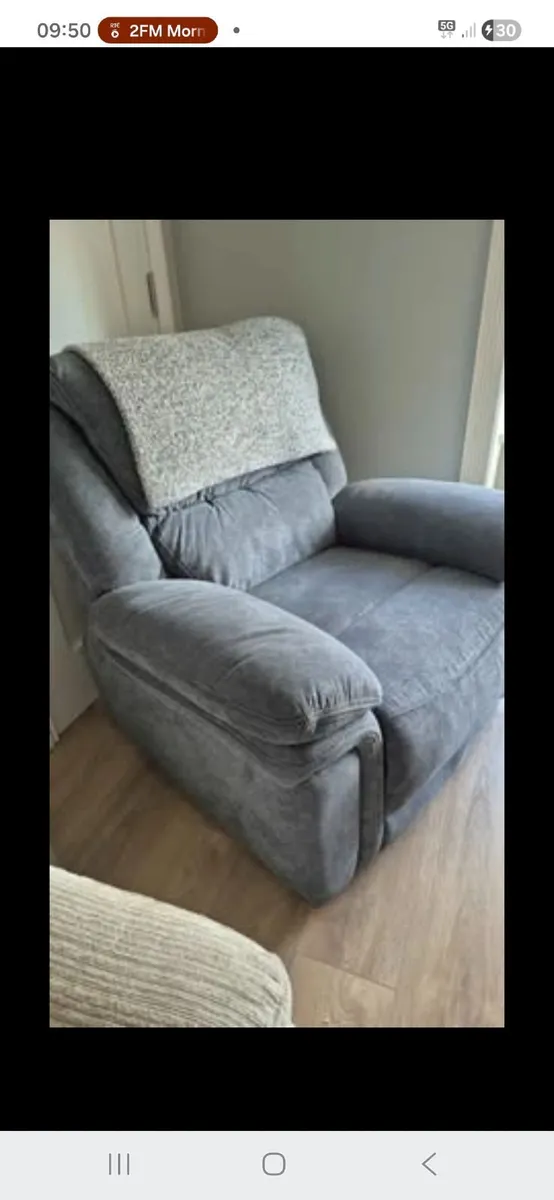 Armchair & footrest - Image 1
