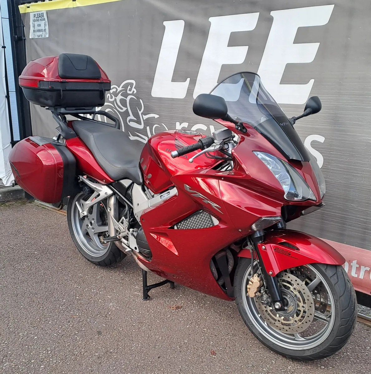 2008 HONDA VFR800 V-TEC - Image 2