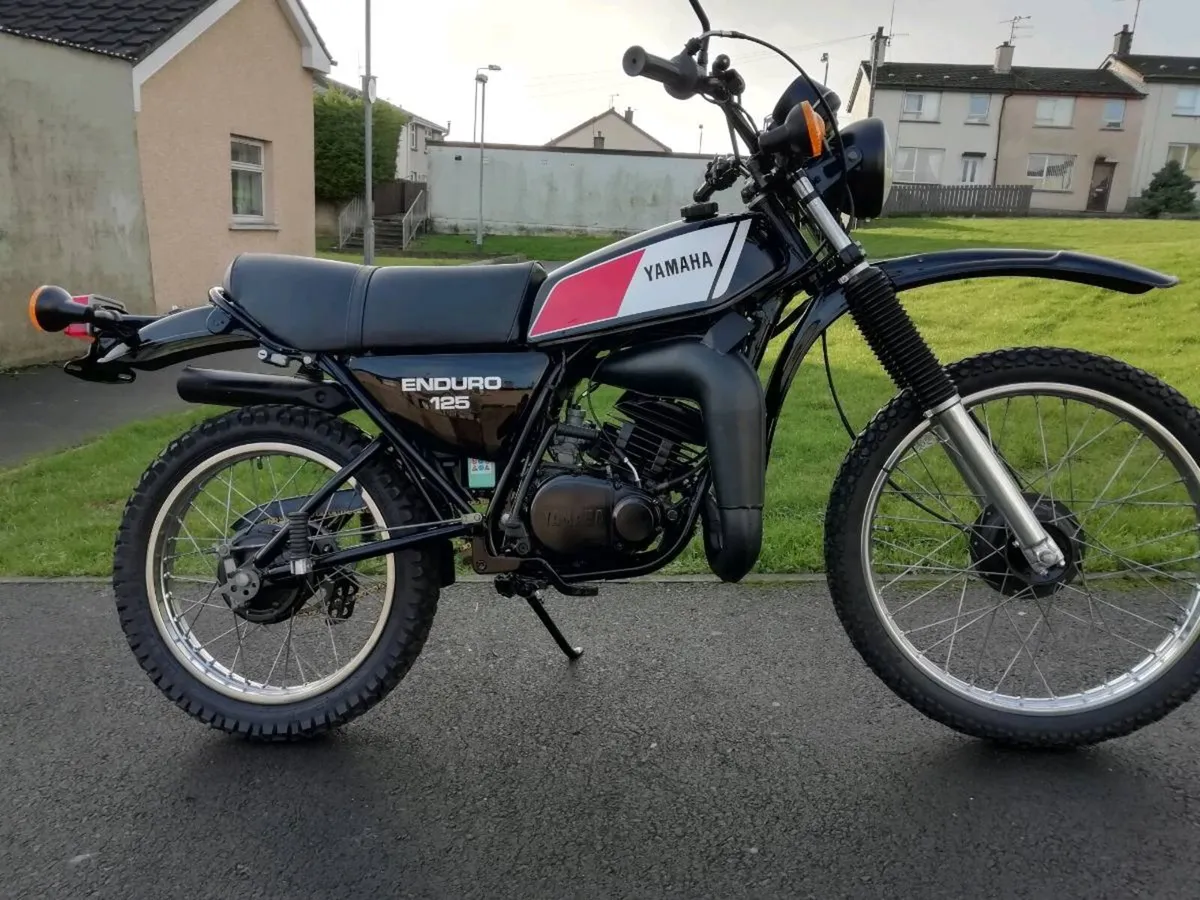 Yamaha DT125 - Image 2