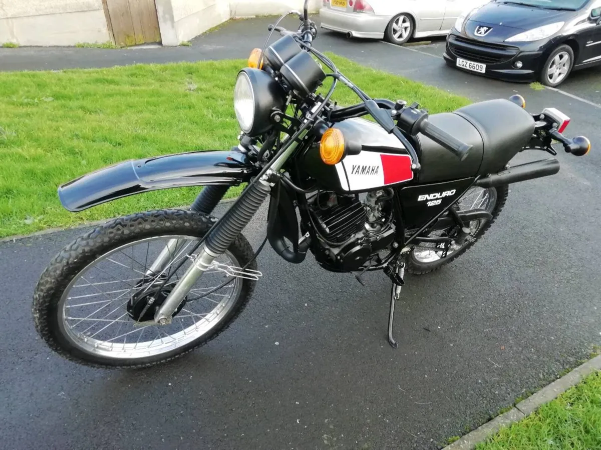 Yamaha DT125 - Image 4