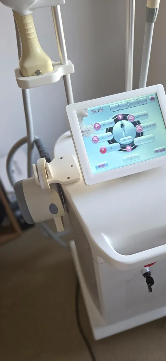 Infrared RF vacuum roller slimming machine - Image 2