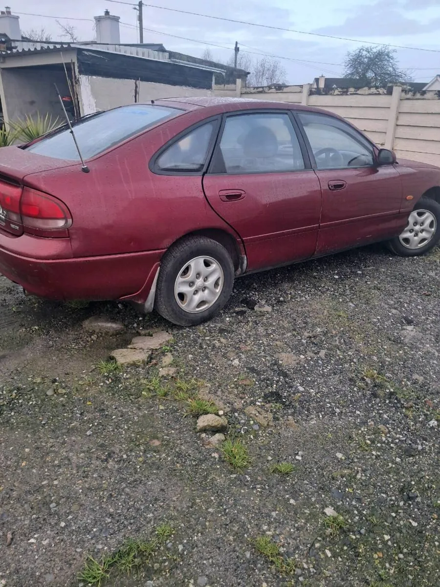 1993 mazda 626 - Image 1