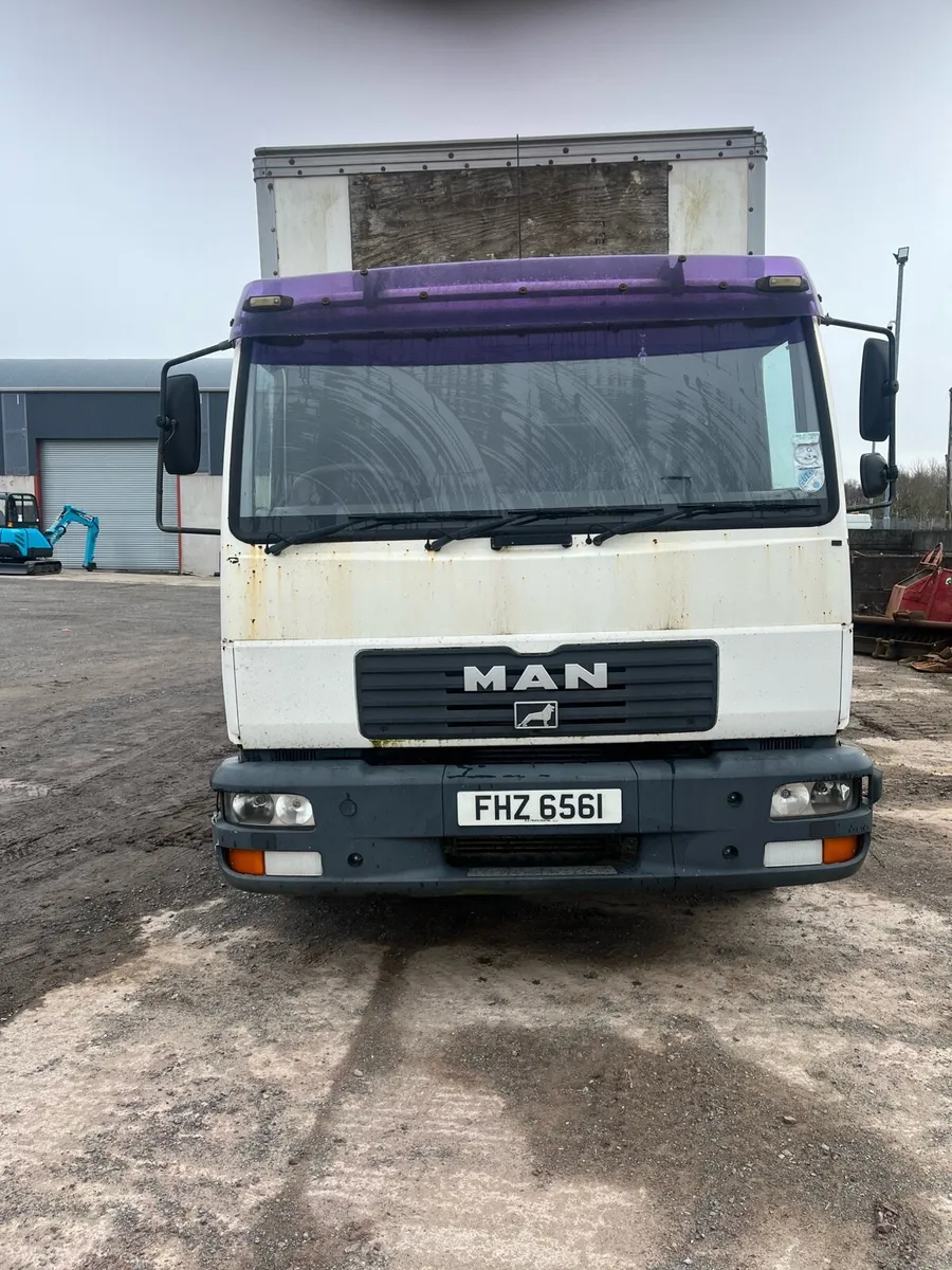 Man truck - Image 1