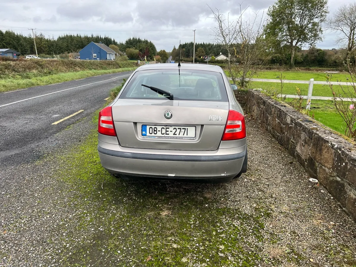 Skoda Octavia 2008 - Image 2