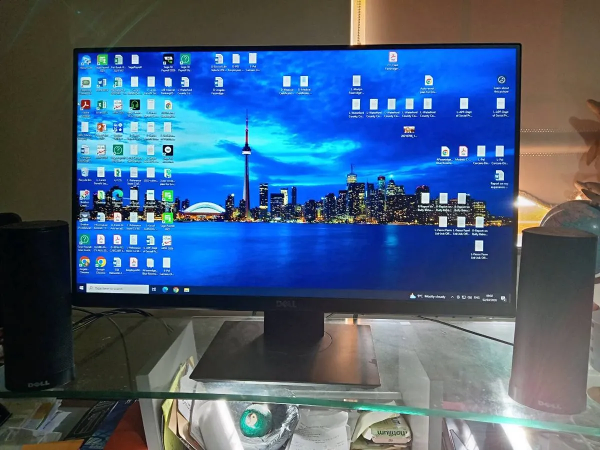 Dell Pro Plus Monitor HDMI, USB, VGA, TV, GAMING - Image 1