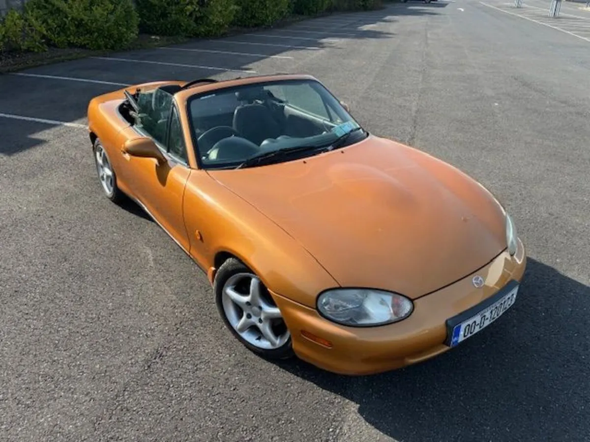 Mazda MX-5 2000 - Image 1
