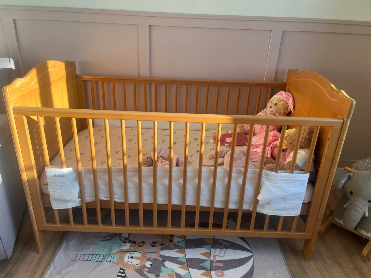Wooden cot and mattress - Image 1