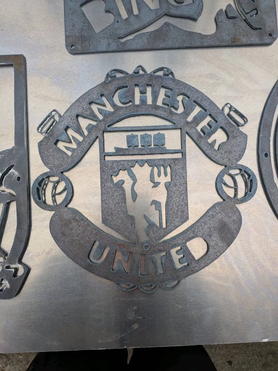 Signs logos facades profile cut - Image 3