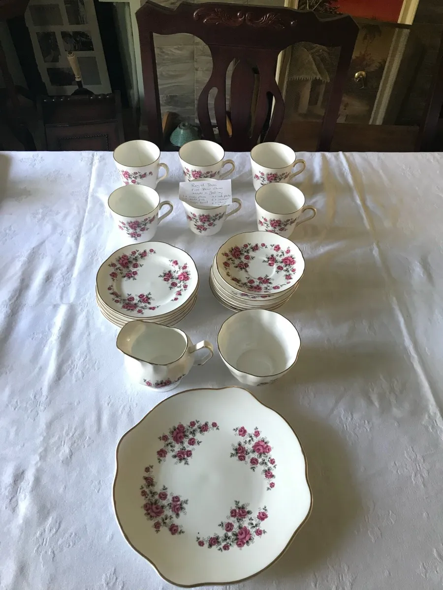 Vintage China - Image 1