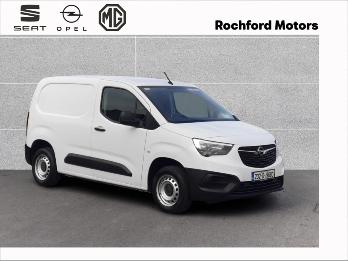 Opel Combo KOMFORT L1H1 100PS D-6SP - Image 1