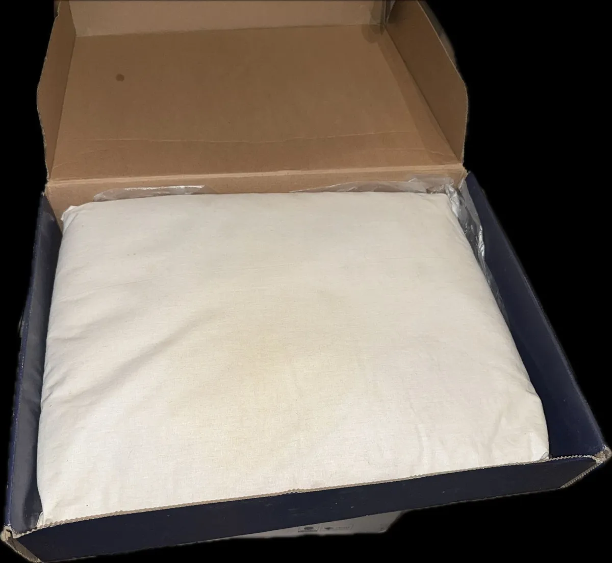 King size Sobakawa Pillow in box - never used - Image 2