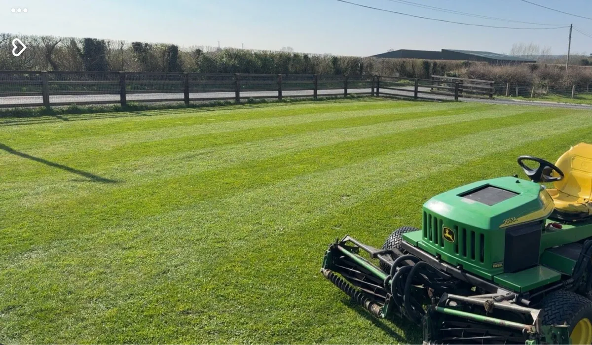 John Deere Cylinder Mower - Image 3