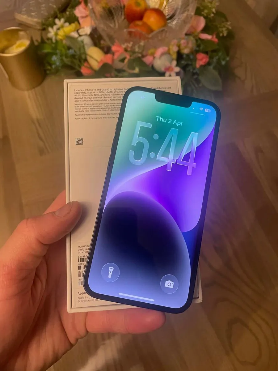 iPhone 14 sim free 128GB with box mint condition - Image 2