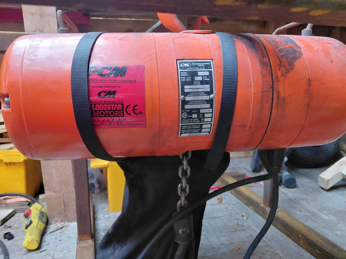 Gantry crane lodstar 3 phase - Image 1