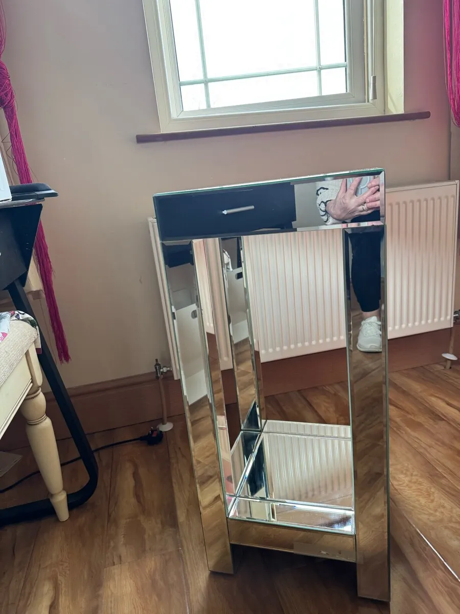 Mirrored lamp table - Image 3