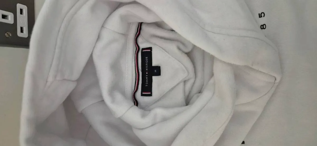 Tommy Hilfiger hoodie - Image 2