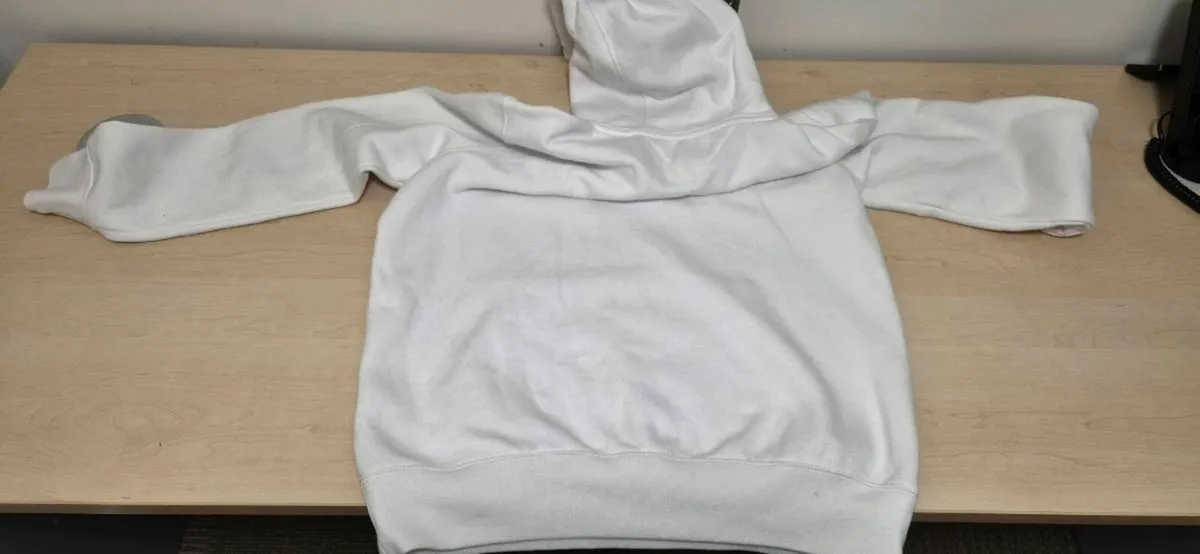 Tommy Hilfiger hoodie - Image 3