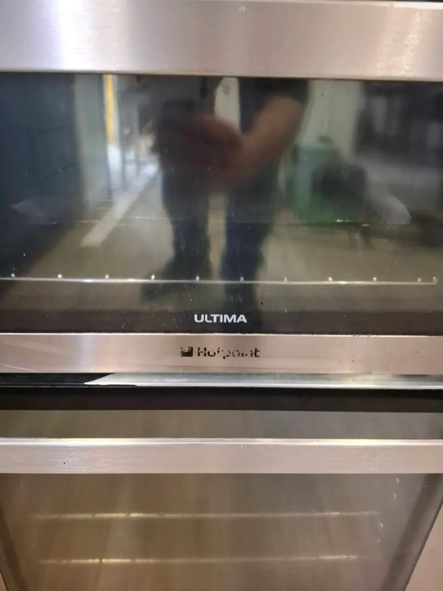 Electric cooker. Hotpoint. 60cm0 - Image 2