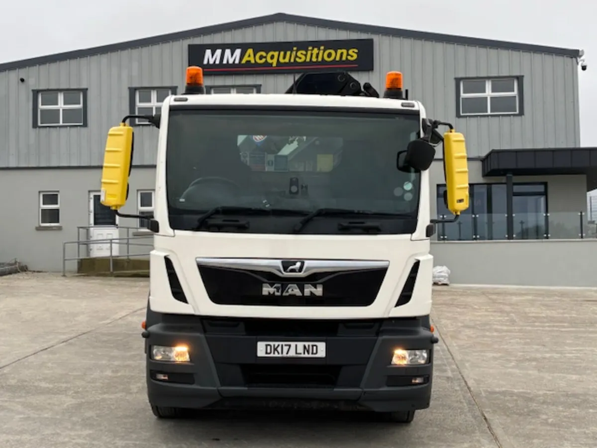 2017 MAN TGM 18.250 18 TON TIPPER WITH CRANE - Image 2