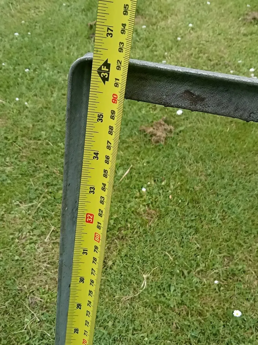 Road side frame - Image 4