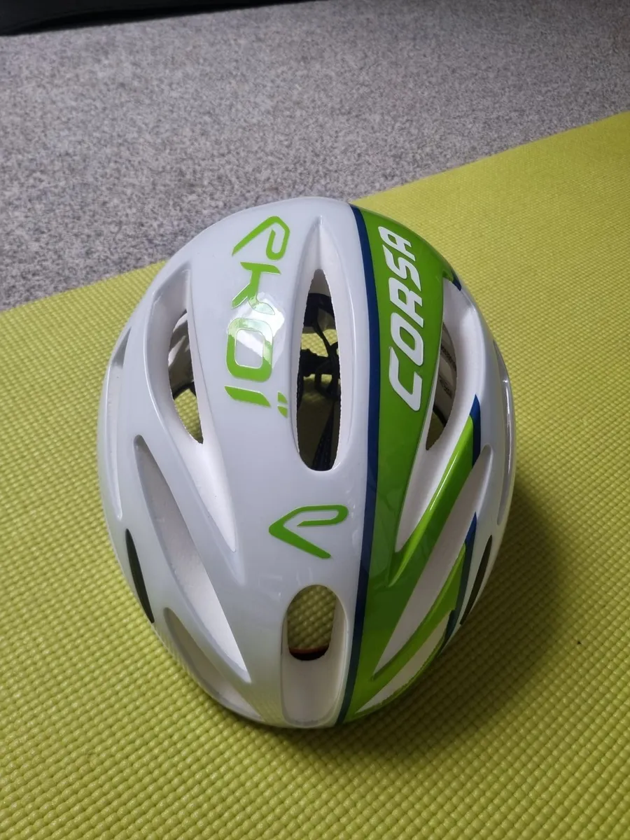 Cycling helmet  New - Image 4