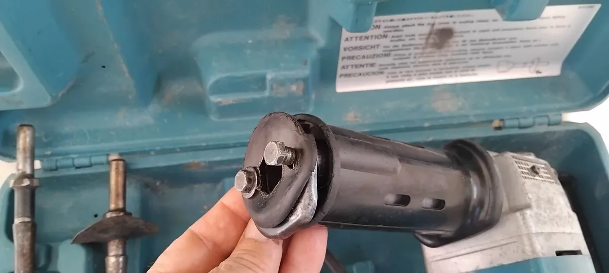 SPARES + REPAIRS + SPARES + REPAIRS - Image 4