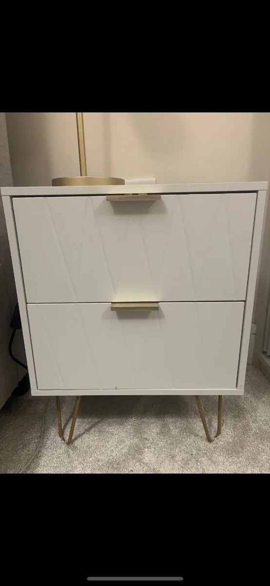 Bedside tables - Image 2