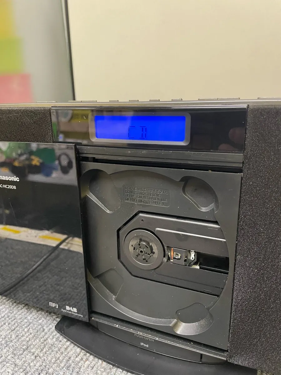 Panasonic cd stereo - Image 4