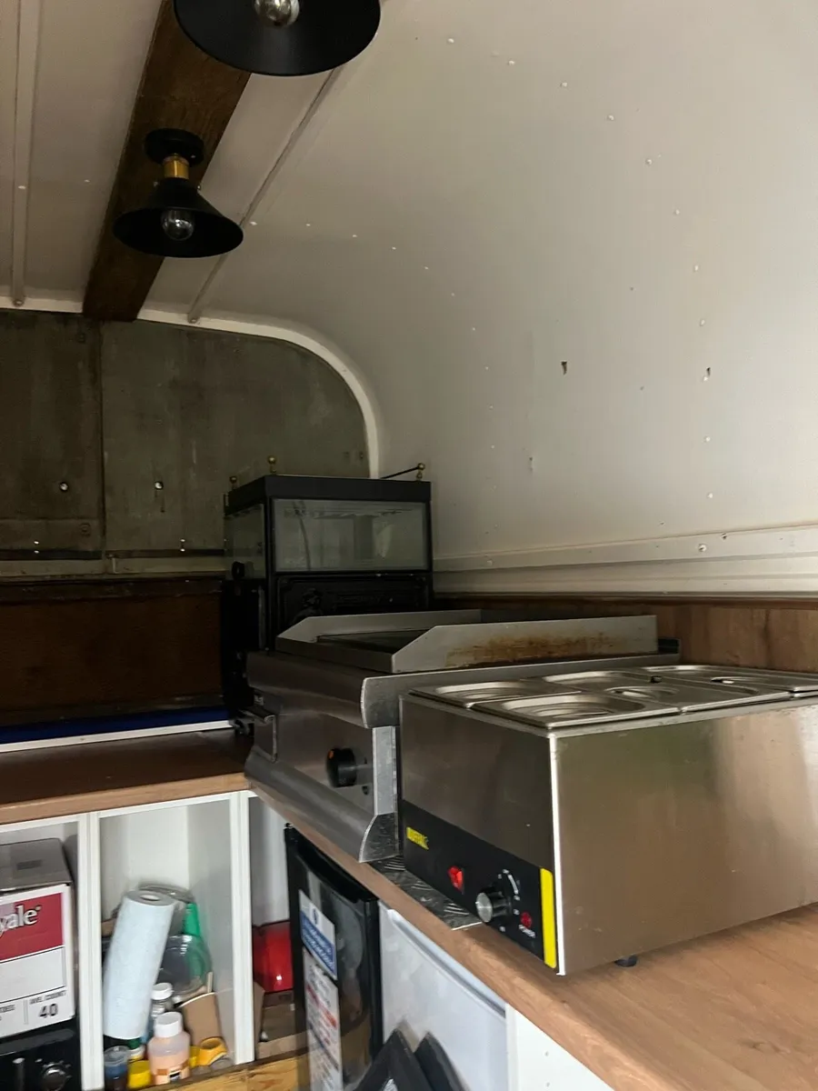 Food trailer - Image 2
