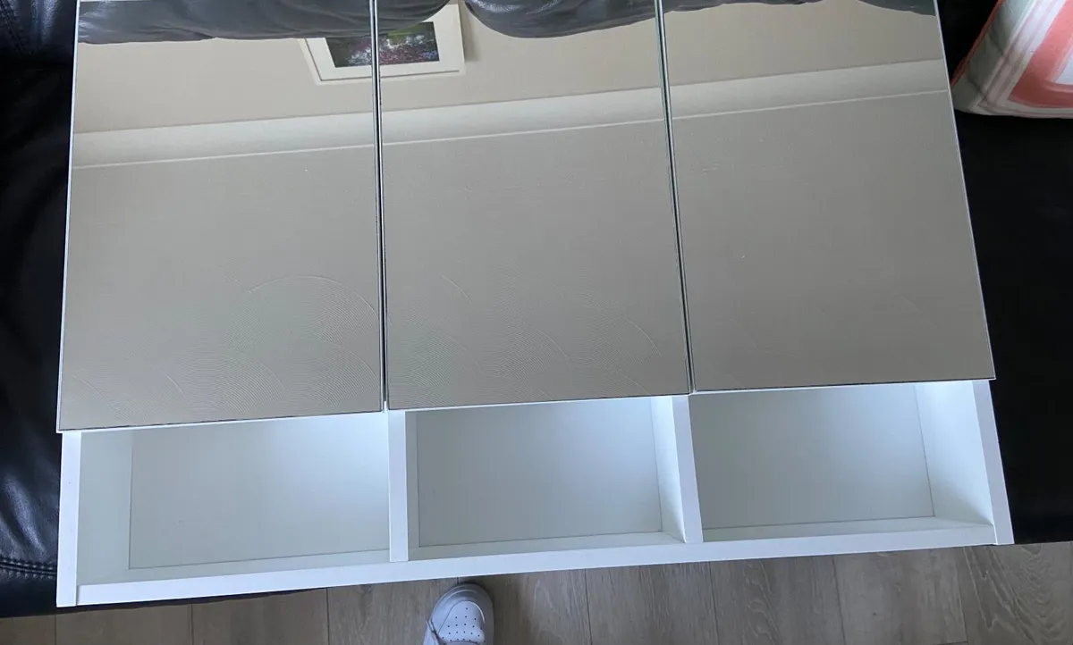 Bathroom cabinet - Image 2