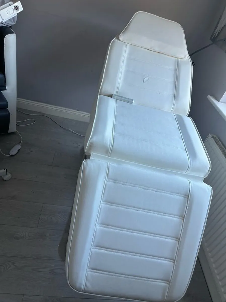 electric beauty bed - Image 1