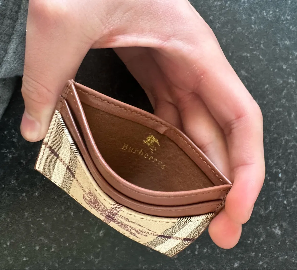 Cardholder - Image 4