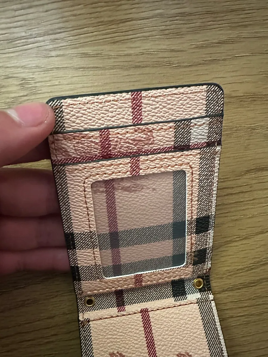 Wallet - Image 4
