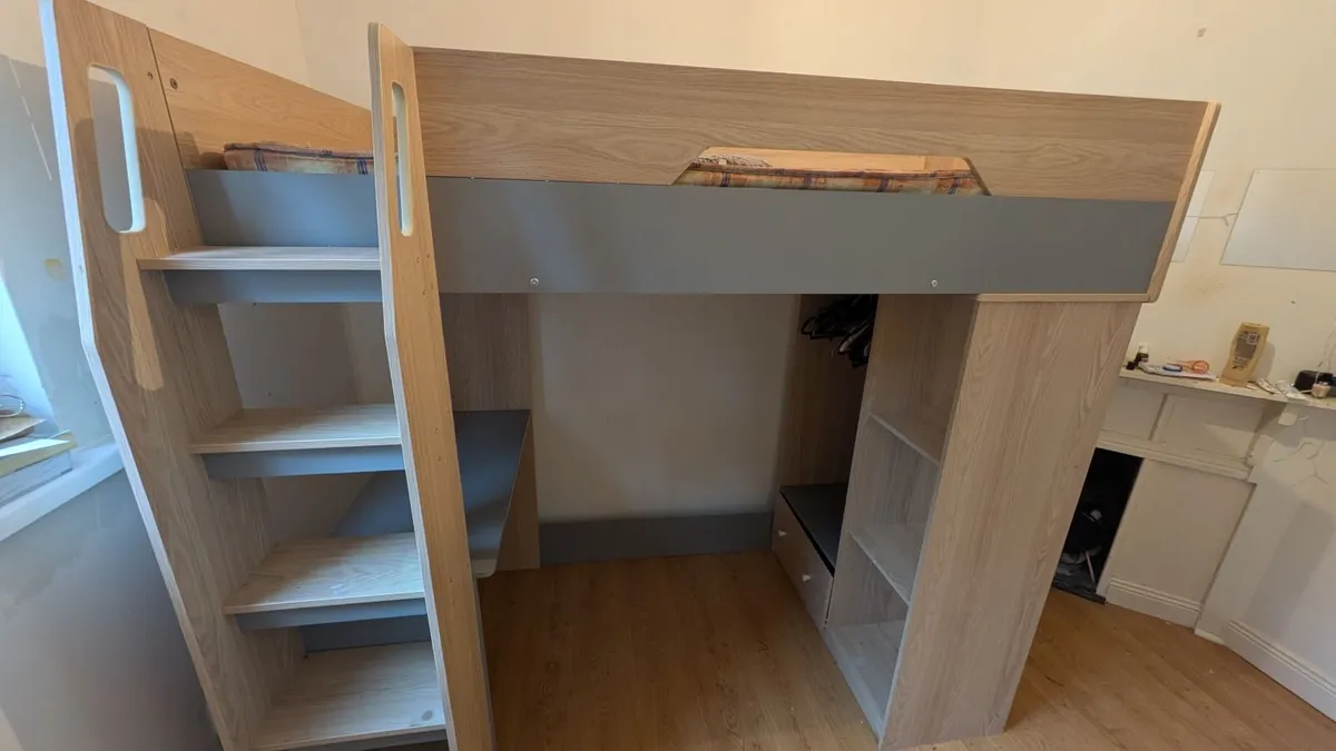 Bunk beds/loft bed - Image 2