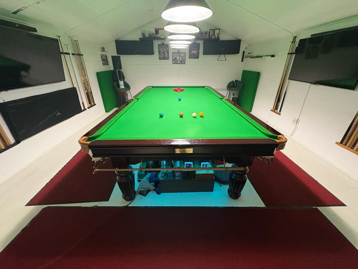 10ft Riley Renaissance Snooker Table - Image 2