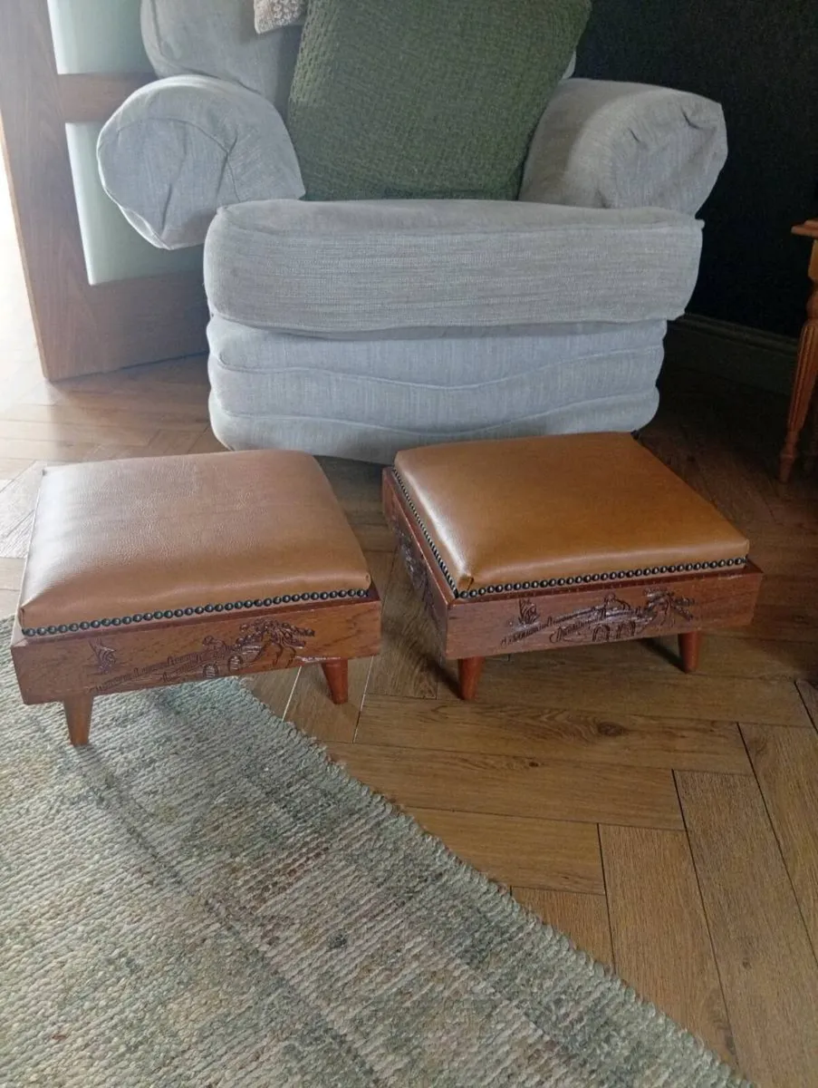 Foot stools - Image 2