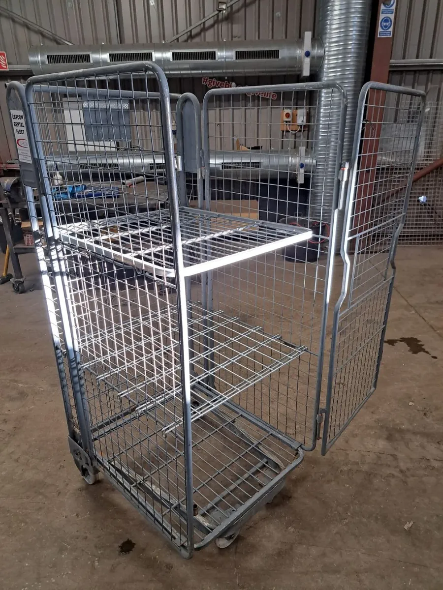 Four Sided Mesh Roll Cage - Second Hand - Image 1