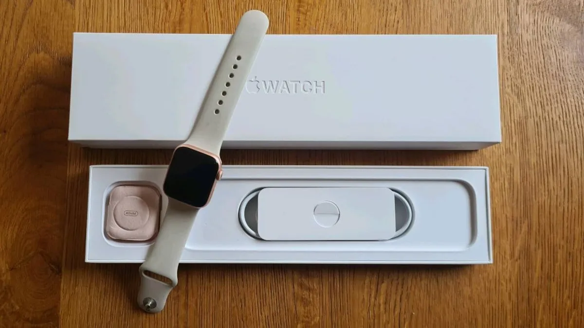 APPLE WATCH SERIES 6 - Image 3